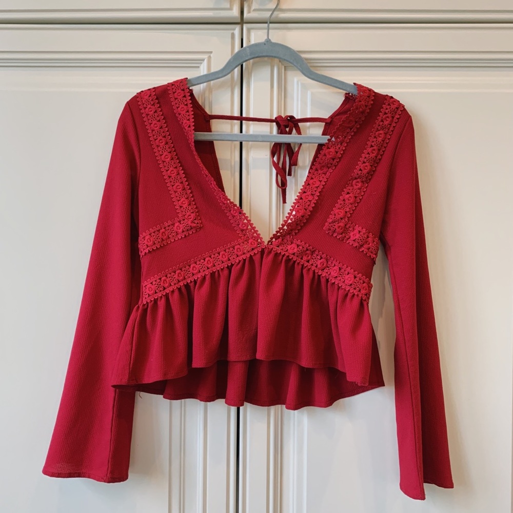 Classy burgundy crop top